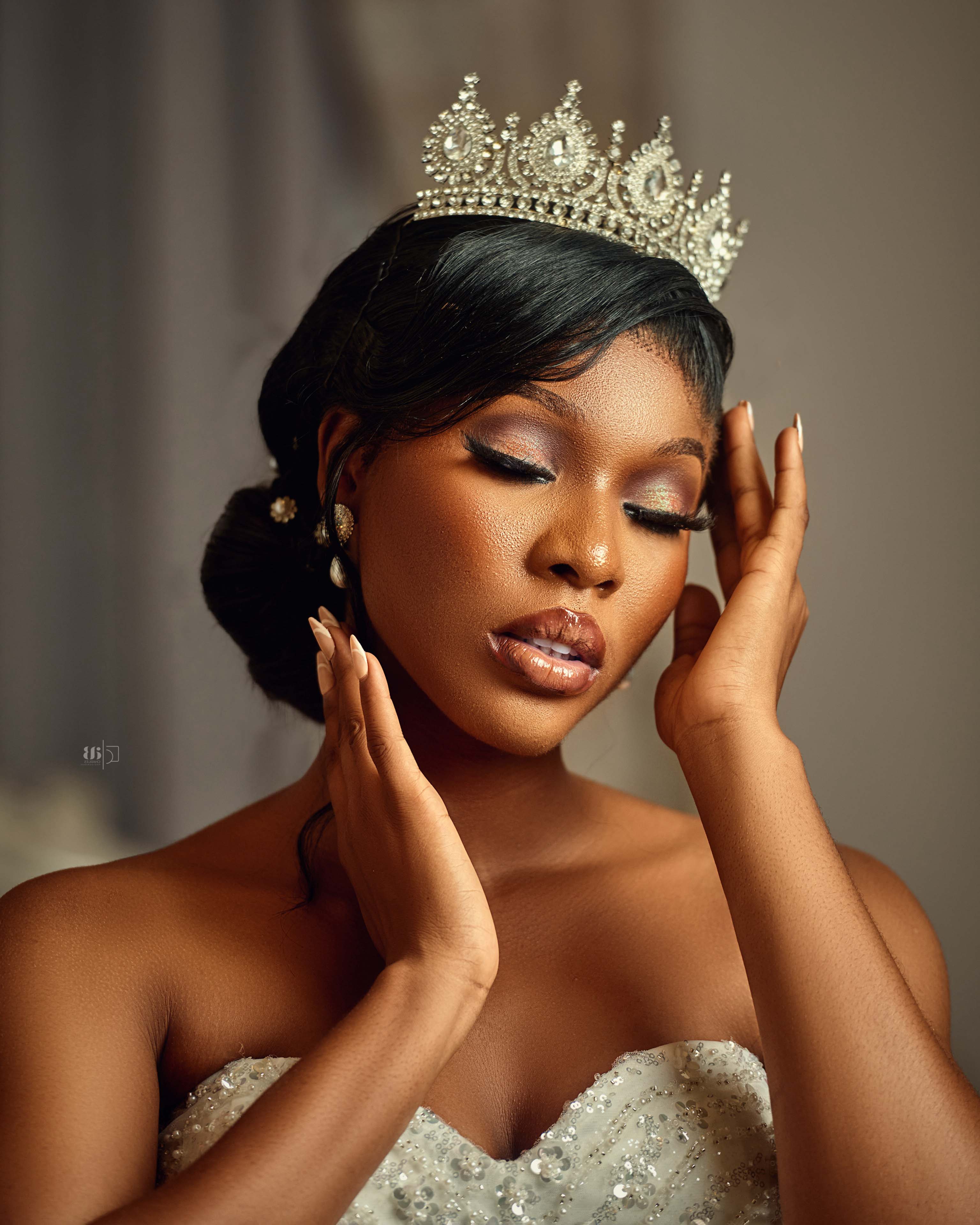 Makeup services by Everafter Aid
